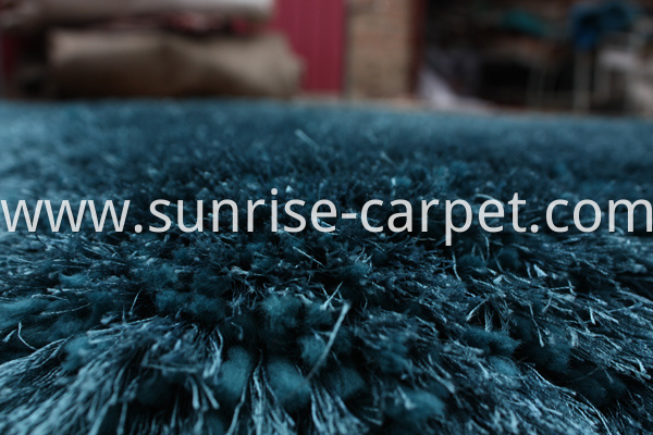Elastane and Silk Shagy rug blue color